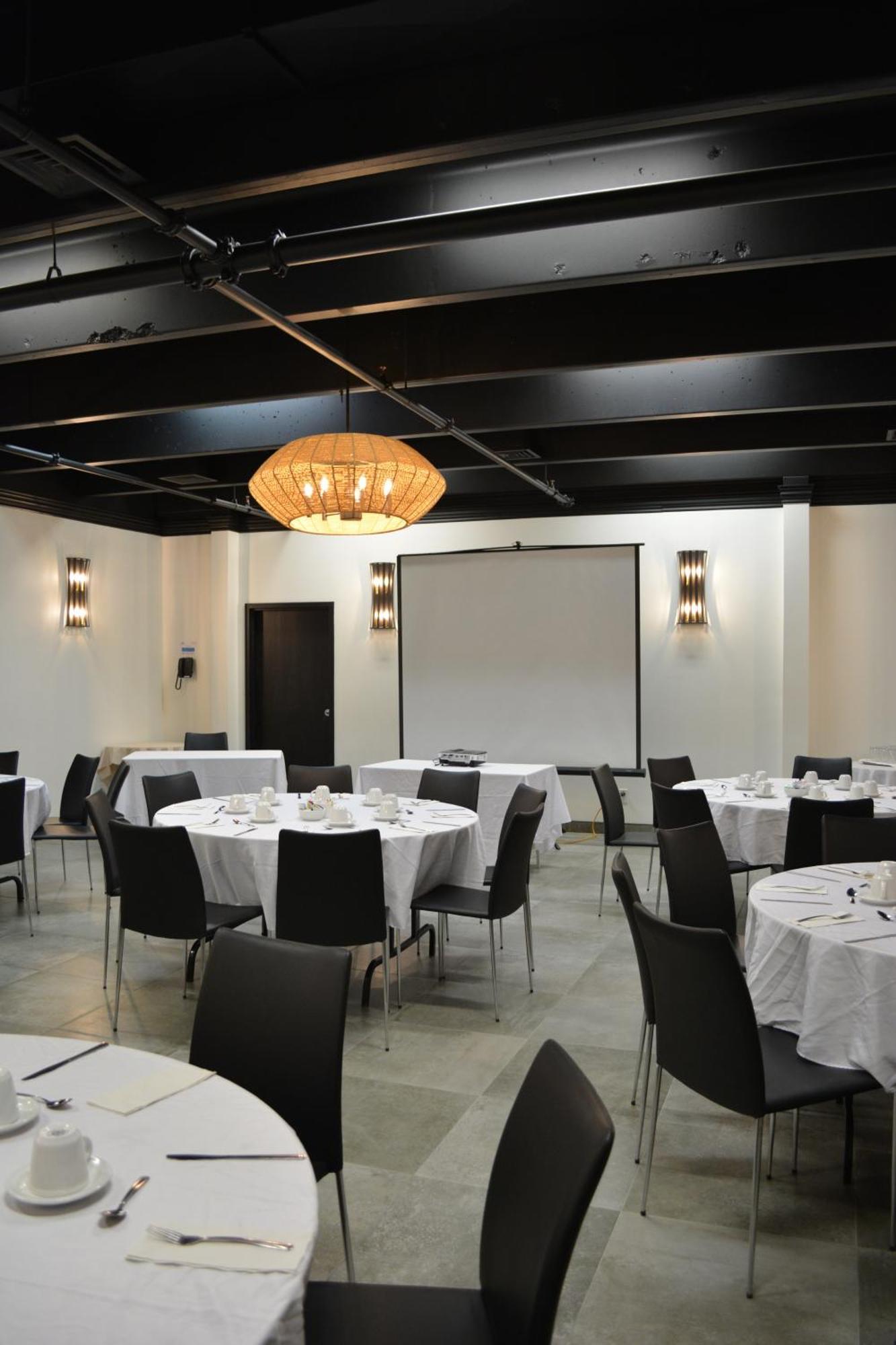 La Sagueneenne - Hotel Et Centre De Congres Chicoutimi エクステリア 写真